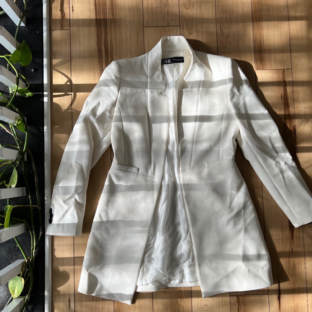 Zara White Blazer